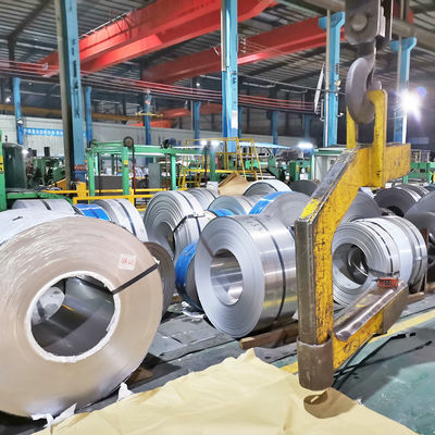2B Finish 201 Hot Rolled Stainless Steel Coils 600mm For Elevator Household